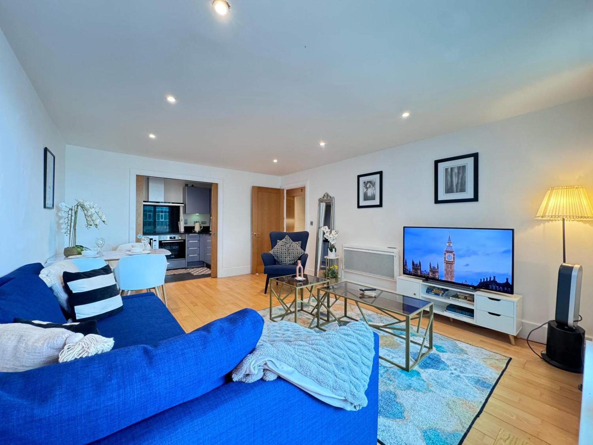 River View Eye Vauxhall 2 Bedroom Appartamento Londra